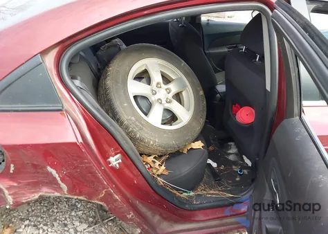 2015 Chevrolet Cruze 1Lt Auto из США, поврежденный, VIN 1G1PC5SB6F7189165